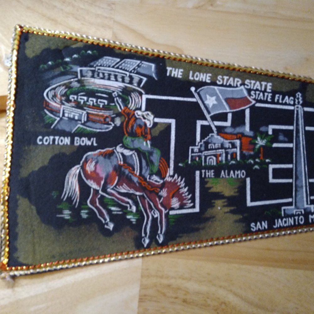 Vintage Texas State Pennant Flag Japan Felt - Measures 26" x 8.5" - Excellent